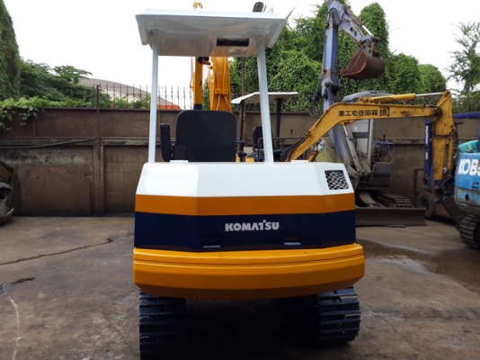 ขาย รถขุด KOMATSU รุ่น PC30-5- มือสองญี่ปุ่น