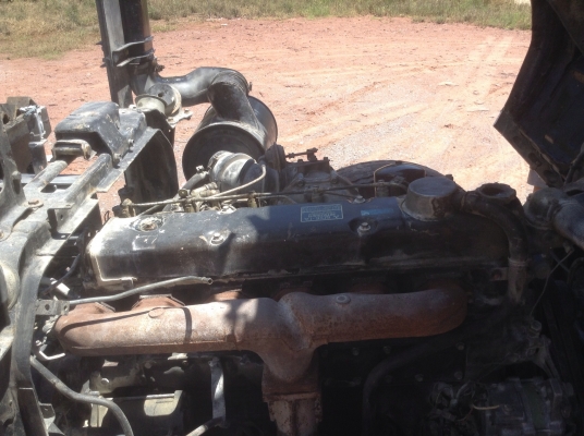 สิบล้อดัมพ์ 2 เพลา MITSUBISHI. ไอ้หลง FN527MA 28,xxxx เครื่อง 190 แรง 6D16 เครื่องสวย กำลังดี ซัซซี่สวย ดัมพ์ยาว 6 เมตร 850,000