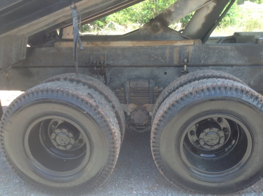 สิบล้อดัมพ์ 2 เพลา MITSUBISHI. ไอ้หลง FN527MA 28,xxxx เครื่อง 190 แรง 6D16 เครื่องสวย กำลังดี ซัซซี่สวย ดัมพ์ยาว 6 เมตร 850,000