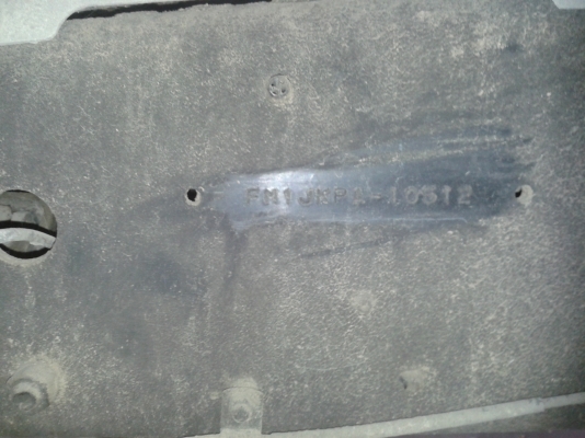 ขายรถฮีโนเม็กก้าหัวลาก260ปี47หัวพร้อมหางสามมิตรสองเพลา