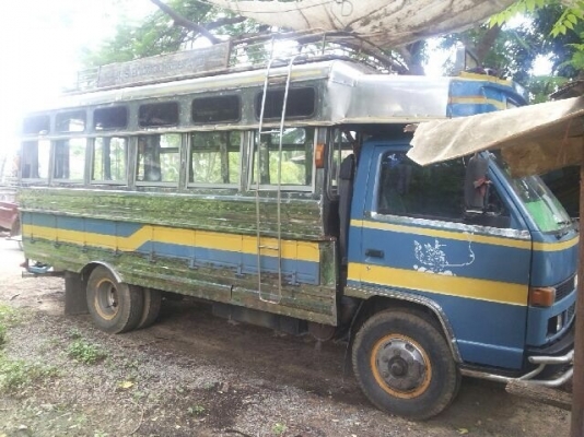 รถเมล์หกล้อ ISUZU NPR ปี35 115 แรงม้า (4BD) รถห้างแท้ๆๆ สภาพเดิมสุดๆๆ คนแก่ใช้วิ่งเมล์ รถยังไม่เคยทำสี 450,000