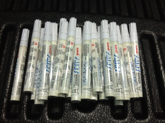 ปากกาเขียนยาง กำลังฮิต ติดทน กันน้ำ