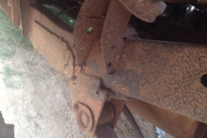 NISSAN BIG M - TD25 เครื่องฝาขาว เครื่องแห้งแรงดี ภายในเก๋งคอนโซลครบ กระบะมีผุ ช่วงล่างคัชซีมีผุมีดามแต่พร้อมใช้งานครับ ยางสภาพดี 4 เส้นประมาณ 60\% พร้อมใช้งานได้เลย เอกสารทะเบียนครบพร้อมโอน ราคาต่อรองได้ครับ