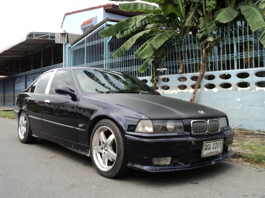 ขายรถในฝันของคนหลายๆคน BMW 320 i