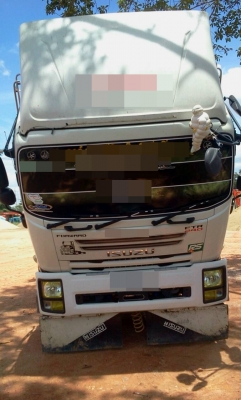 ISUZU FTR  ติดต่อปารวี  โทร 0839686255
