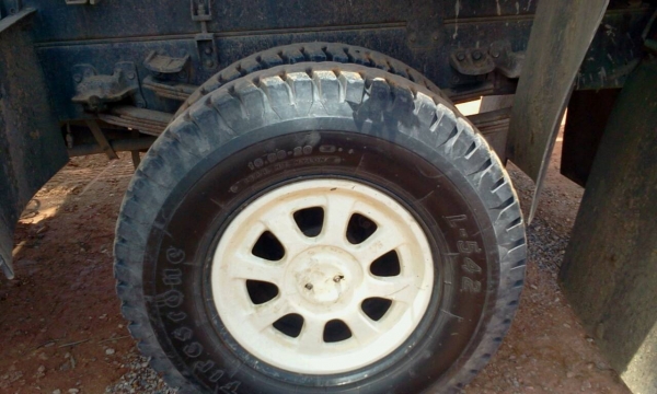 ISUZU FTR  ติดต่อปารวี  โทร 0839686255