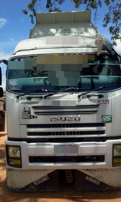 ISUZU FTR  ติดต่อปารวี  โทร 0839686255