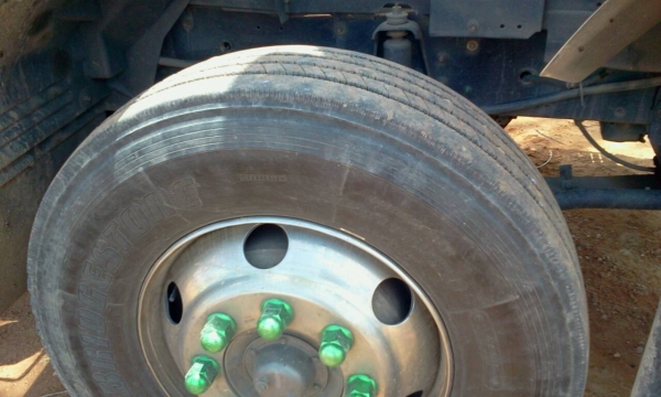 ISUZU FTR  ติดต่อปารวี  โทร 0839686255