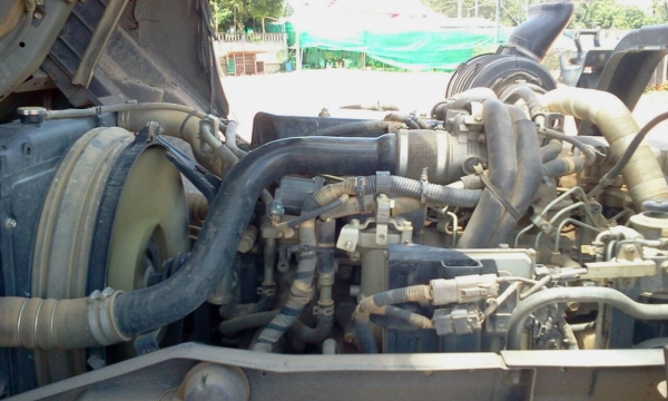 ISUZU FTR  ติดต่อปารวี  โทร 0839686255