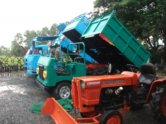 รถอีแต๋น 4 ล้อดั้ม อีแต๋น 6 ล้อดั้ม (ขาย 4 ล้อ ไป 1 คันแล้วจ้า..)