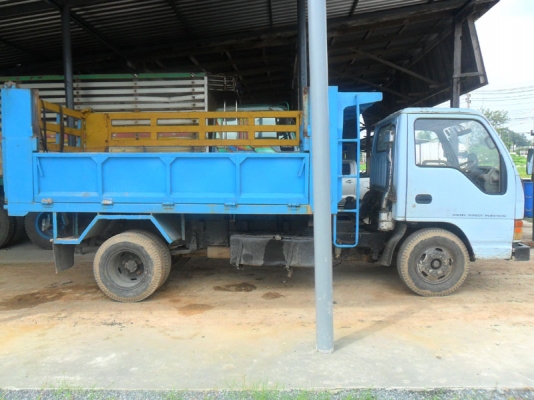 Isuzu NPR 110 แรง ห้างแท้ ดั้ม 3.8 เมตร พร้อมใช้