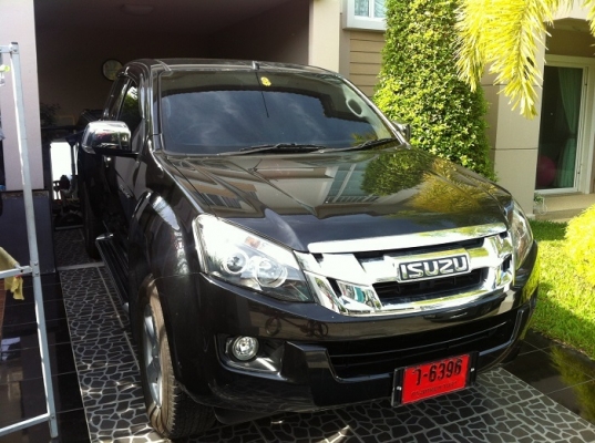 ขายด่วน ISUZU DMAX ALLNEW 2013 HI-LANDER หลุดจำนำ