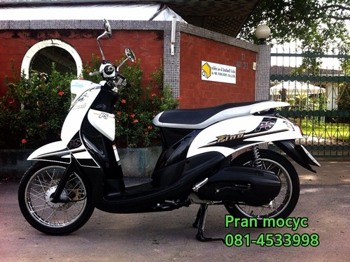 yamaha fino สีขาวดำปี2556