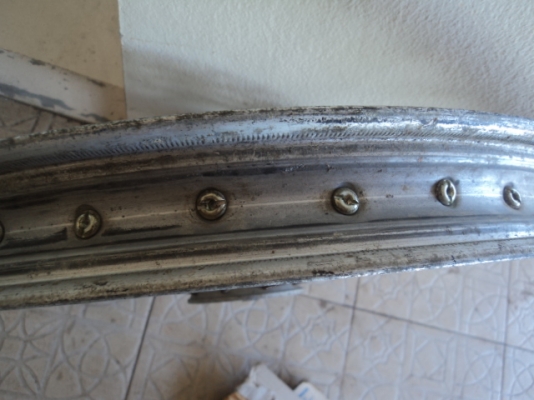 ดุม หลัง  คันเกียร์พับ