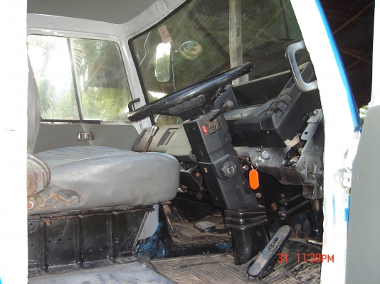 ขายรถบรรทุกรถเกี่ยว 10 ล้อ 1 เพลา isuzu ร๊อคกี้ เครื่อง 6bf1 175 hp เอกสารพร้อมโอน ขายรถบรรทุกรถเกี่ยว 10 ล้อ 1 เพลา isuzu ร๊อคกี้ เครื่อง 6bf1 175 hp เอกสารพร้อมโอน