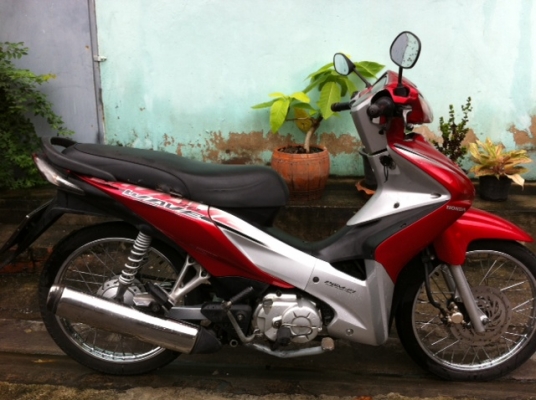 Honda wave 110i สตาร์ทมือ หัวฉีด ปี 53 ภาษีเต็ม