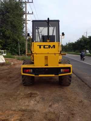 ขายรถตักล้อยาง TCM 830-2 (S11-03192) 4,212 ชม.