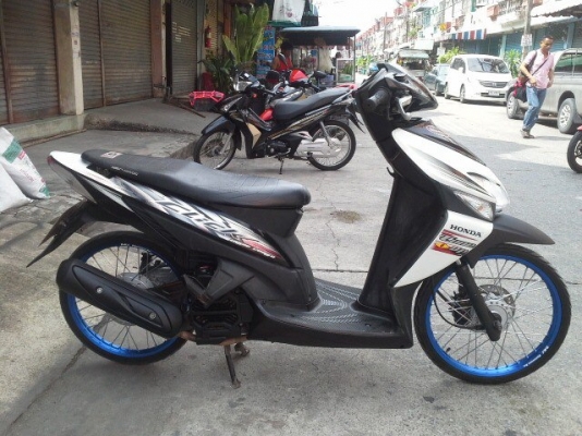 Suzuki best ดิสก์หน้า ปี 48 รถบ้าน เดิมๆ เครื่องแน่น ชุดสีสวย เอกสารครบ ราคาถูกมากๆ