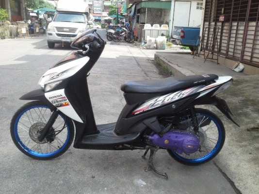 Suzuki best ดิสก์หน้า ปี 48 รถบ้าน เดิมๆ เครื่องแน่น ชุดสีสวย เอกสารครบ ราคาถูกมากๆ