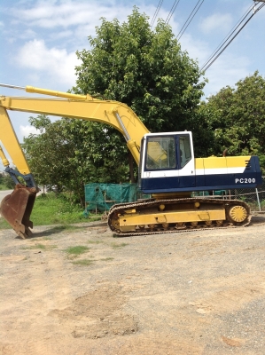 KOMATSU PC200-5 มือสอง ญี่ปุ่น