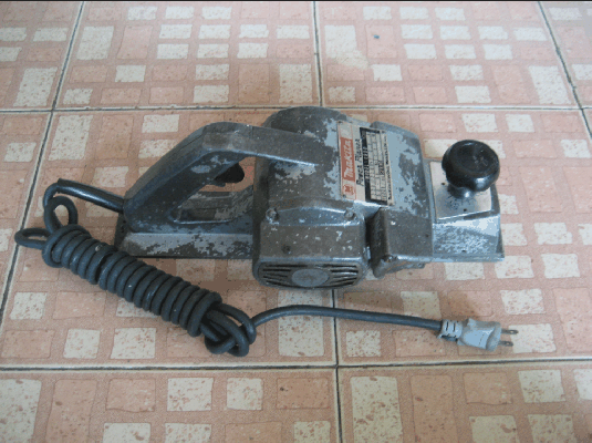 ขายกบไฟฟ้าหน้า3 Makita Model 1600 Made in japan 100\%