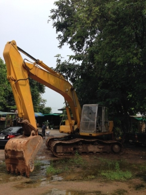ขาย รถแบ็คโฮ KOBELCO sk 200 Mark 3