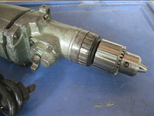 ขายสว่านเจาะกระแทก 4หุน HITACHI Model V-14 made in japan.