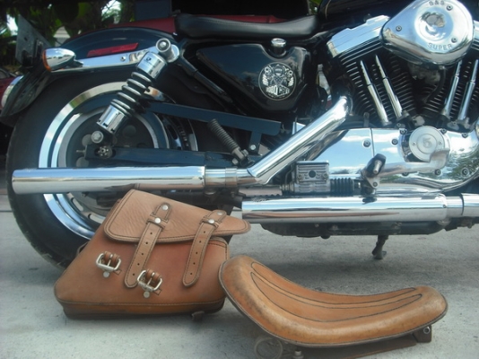 ขายสปอร์ตสเตอร์xl1200cพร้อมทะเบียนราคา430,000บาท