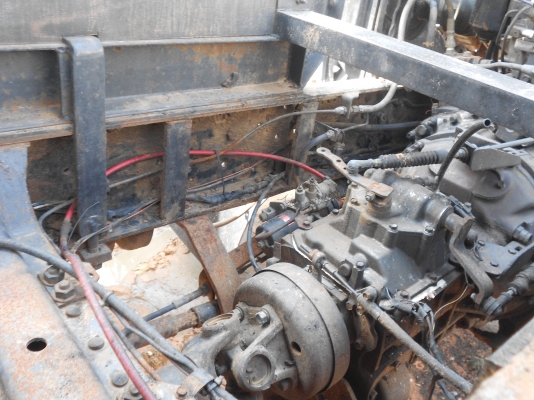 ขาย 6ล้อดั้มพ์  fUso ช่วงล่างใหญ่ พร้อมใช้งาน