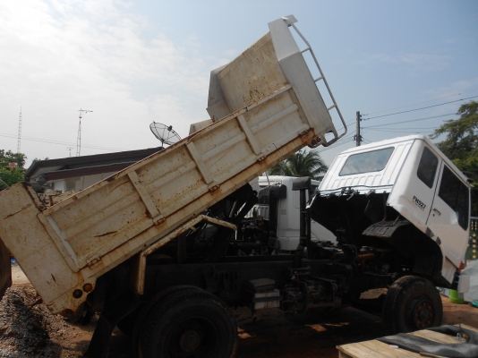 ขาย 6ล้อดั้มพ์  fUso ช่วงล่างใหญ่ พร้อมใช้งาน