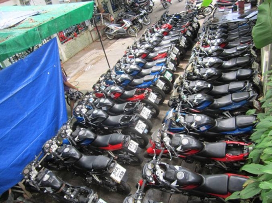 ยังไงก็ขาย CBR150R หลายคัน ราคาเริ่มต้นที่11900