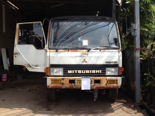 ขาย6ล้อใหญ่ MITSUBISHI FK455 เครือง 6D14ปี 37 ตู้แห้ง 7.2 เมตรทุกอุปกรณ์คอมมาก่อน