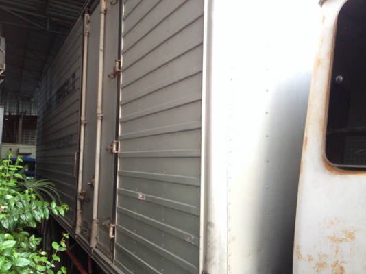 ขาย6ล้อใหญ่ MITSUBISHI FK455 เครือง 6D14ปี 37 ตู้แห้ง 7.2 เมตรทุกอุปกรณ์คอมมาก่อน