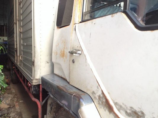 ขาย6ล้อใหญ่ MITSUBISHI FK455 เครือง 6D14ปี 37 ตู้แห้ง 7.2 เมตรทุกอุปกรณ์คอมมาก่อน