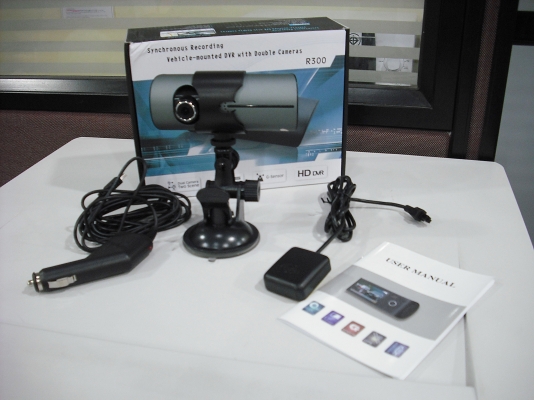 กล้องติดรถยนต์ แบบ 2 กล้อง R 300