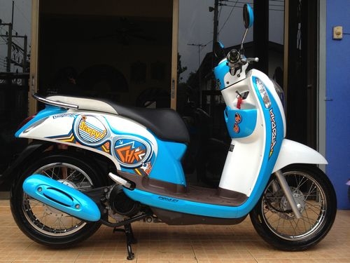 HONDA SCOOPY I รถปี2012วิ่ง2xxxโลลายLOVERสวยกริ้บมีเล่มพร้อม