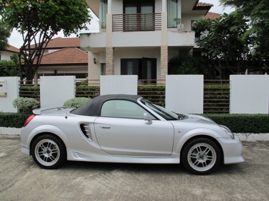 ขายรถสปอตโตโยต้า MR-S รถใหม่นำเข้า ขายรถสปอตโตโยต้า MR-S รถใหม่นำเข้า