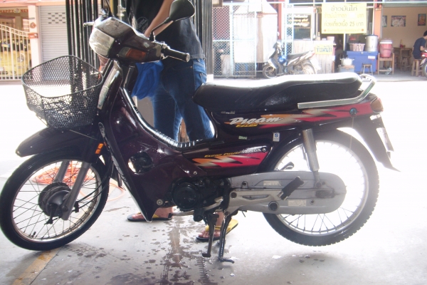 ขายดรีม c100n ปี41ตัวสุดท้ายมีไฟบอกเกียร์ ทะเบียนโอนภาษี57