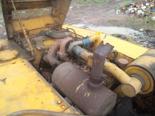 KOMUTSU PC 200 HP รุ่น 3  มือขยุ้ม เครื่องเดิม สภาพพร้อมใช้งาน ราคา 690000