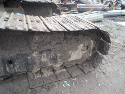 KOMUTSU PC 200 HP รุ่น 3  มือขยุ้ม เครื่องเดิม สภาพพร้อมใช้งาน ราคา 690000