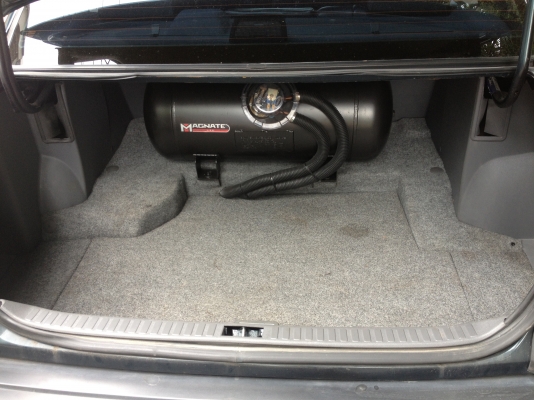 ขายVOLVO 940   105,000 เครื่องเดิมติดแก๊ซหัวฉีดแล้ว เกียร์ออโต้ โทร080-6573183