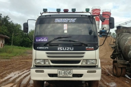 10ล้อดั้ม ISUZU DECA 270จดปี52(เครื่องดำ)ดั้มสามมิตรมีลำโพงลากลูก