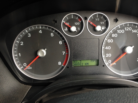 ขายดาวน์FORD-FOCUS1.8ปี2008 5ประตู 39000 บ.9200 บ.30งวด ขายดาวน์FORD-FOCUS1.8ปี2008 5ประตู 39000 บ.9200 บ.30งวด