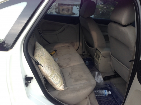 ขายดาวน์FORD-FOCUS1.8ปี2008 5ประตู 39000 บ.9200 บ.30งวด ขายดาวน์FORD-FOCUS1.8ปี2008 5ประตู 39000 บ.9200 บ.30งวด