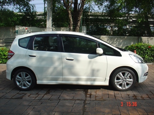 ้HONDA jAZZ 2011-1.5 V AS IVTECT