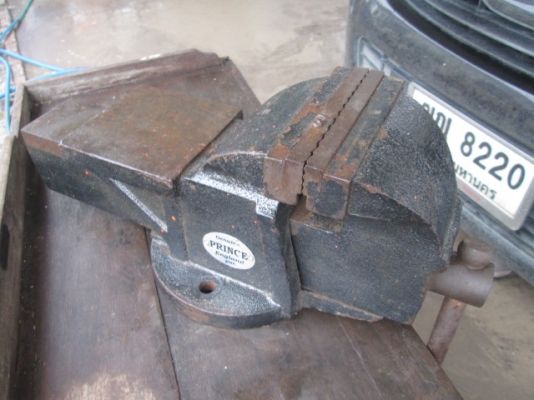 ปากกาจับชิ้นงาน PRINCE ปากกาจับชิ้นงาน PRINCE