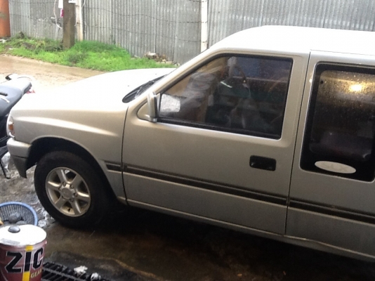 ขายอีซูซุ SLX 1997 สวยๆครับ บางทั้งคัน ยางใหม่สี่เส้น