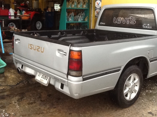 ขายอีซูซุ SLX 1997 สวยๆครับ บางทั้งคัน ยางใหม่สี่เส้น ขายอีซูซุ SLX 1997 สวยๆครับ บางทั้งคัน ยางใหม่สี่เส้น