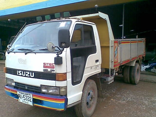 ขายรถ6ล้ออีซูซุ NKRดั๊มมิเนียม สภาพสวย พร้อมใช้