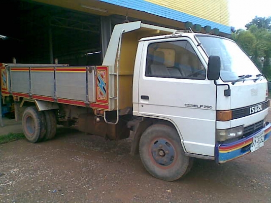 ขายรถ6ล้ออีซูซุ NKRดั๊มมิเนียม สภาพสวย พร้อมใช้